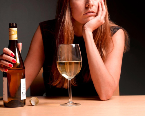Анонимное лечение женского алкоголизма в Миассе
